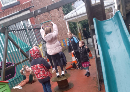 another supervisor at Big Stars Play Club